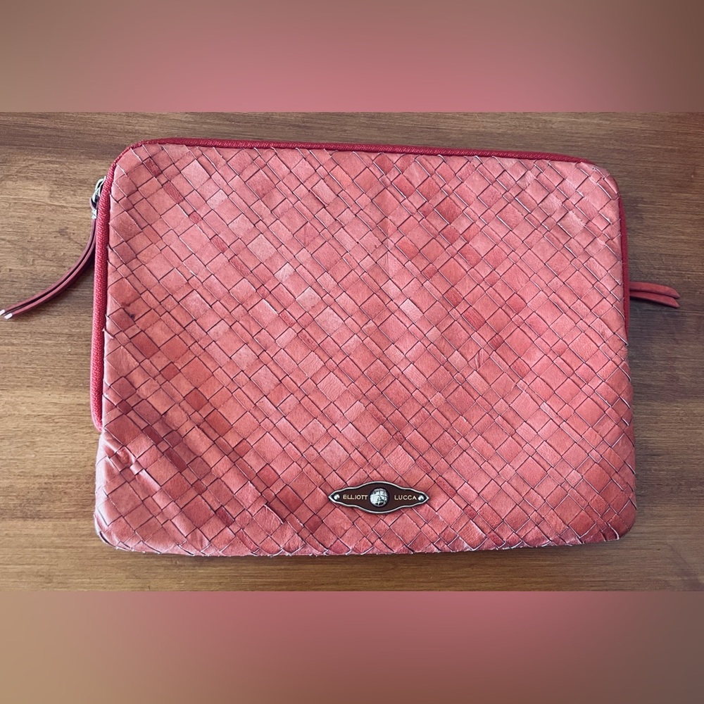 Elliott Lucca Coral Leather Tablet Case